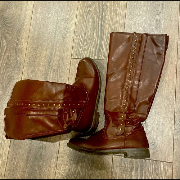 Riding Boots - Picture 2 of 2